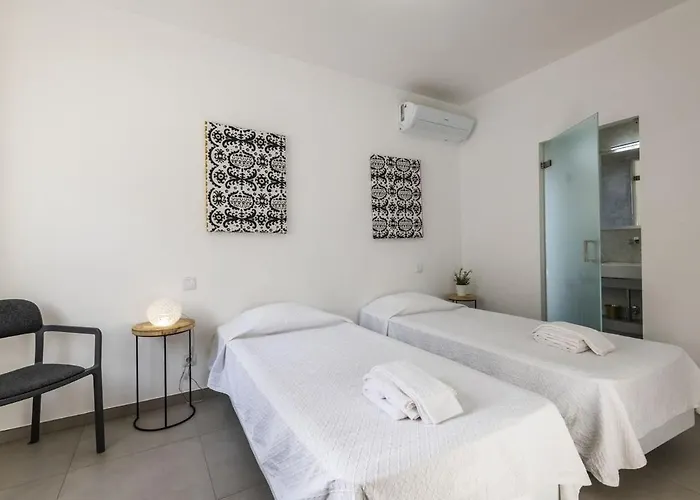 Prisma By Select Villa