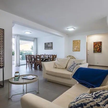 Вилла Prisma By Select